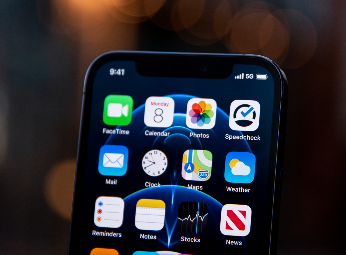 平川苹果手机维修分享为什么 iPhone 12 在冬季会自动关机 